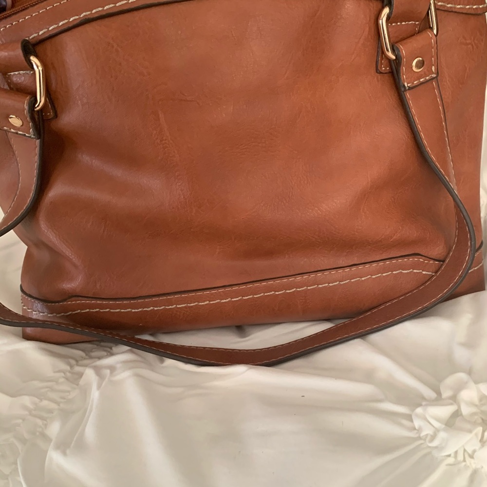 Bag - Picture 2 of 5